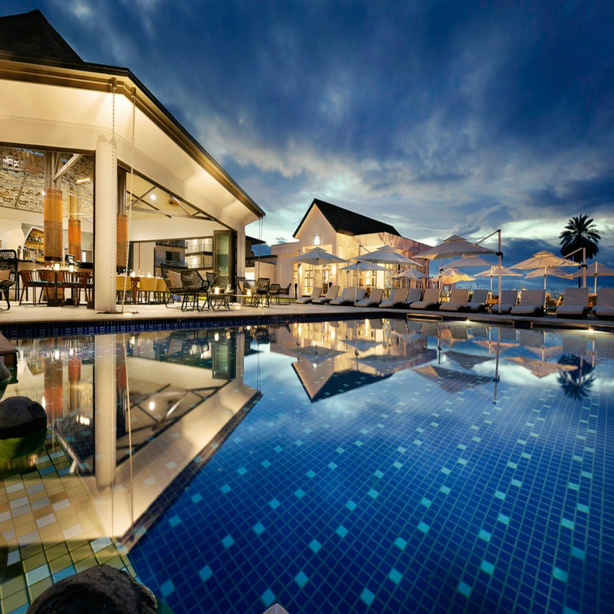 Hotel owner managing inventory